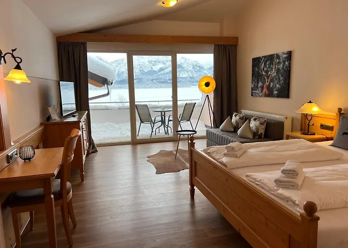 湖畔渔夫酒店 3* 福森