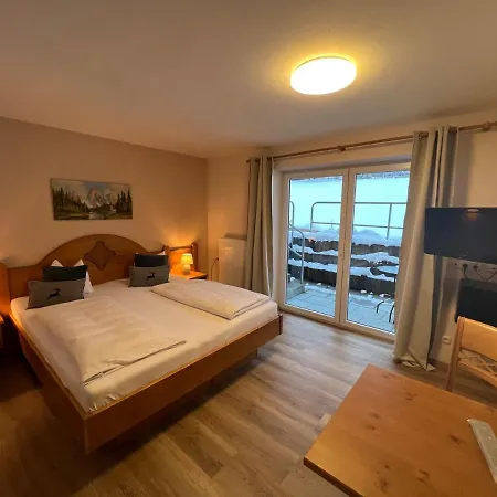 Hotel Fischer Am 3*